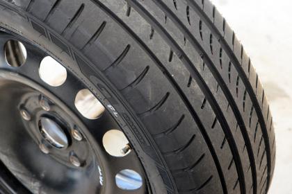 GT Radial Champiro UHP1